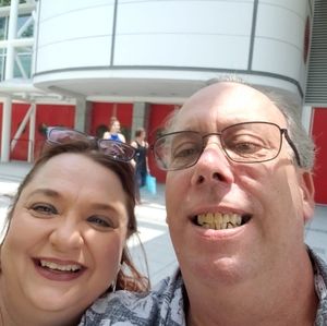 Meet your Posher, Henry